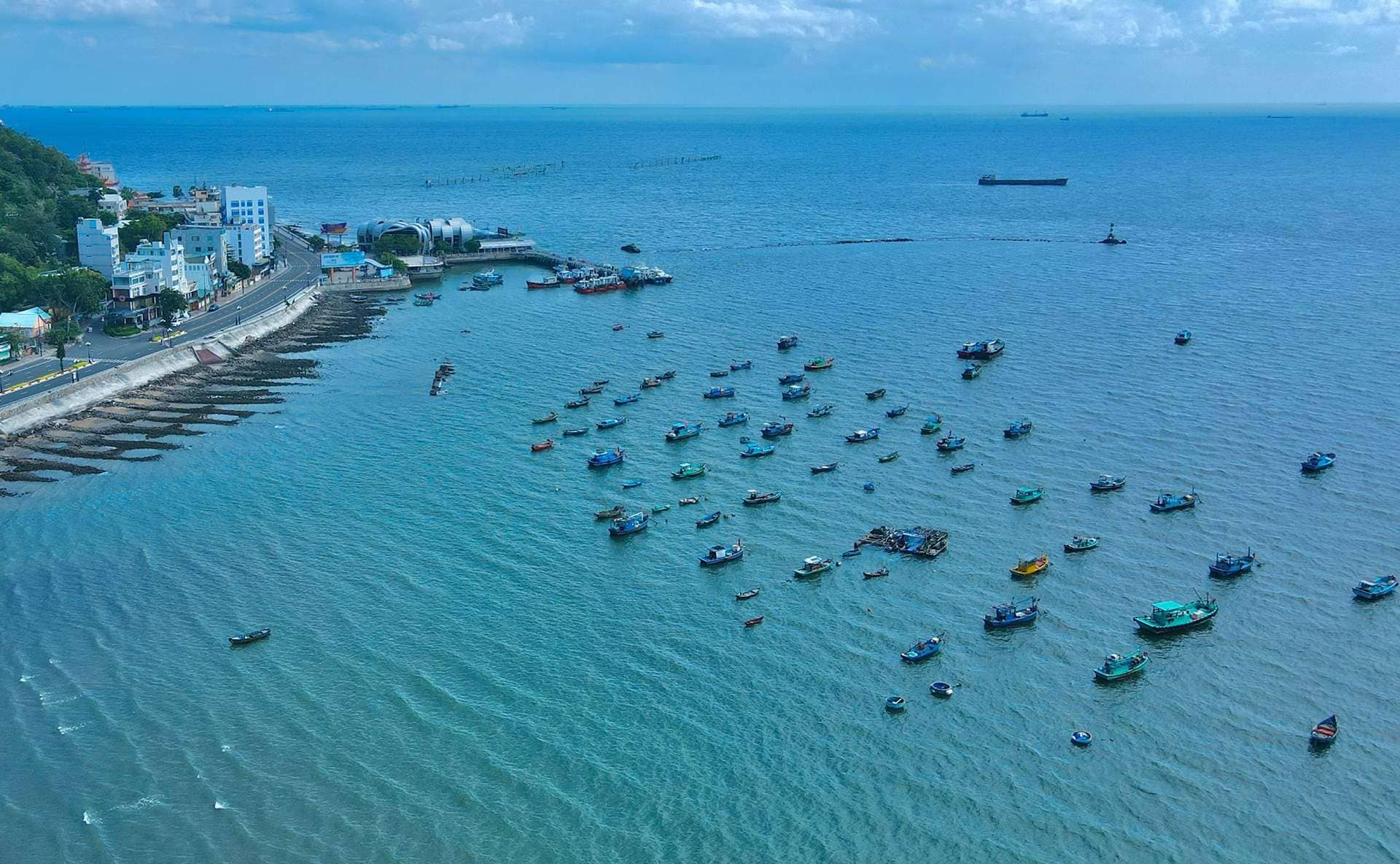 Bỏ túi một số lưu ý khi đến bãi biển Thùy Vân để có những trải nghiệm tuyệt vời 